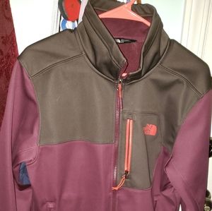 New north face jacket no tags never worn